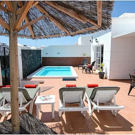 Sleeps 6 With Pool Villa